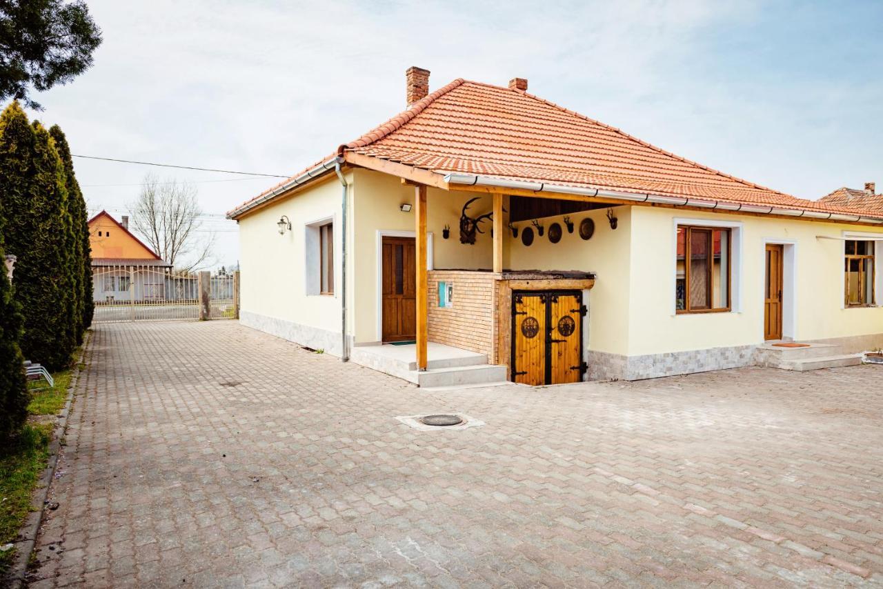 Casa Mb *